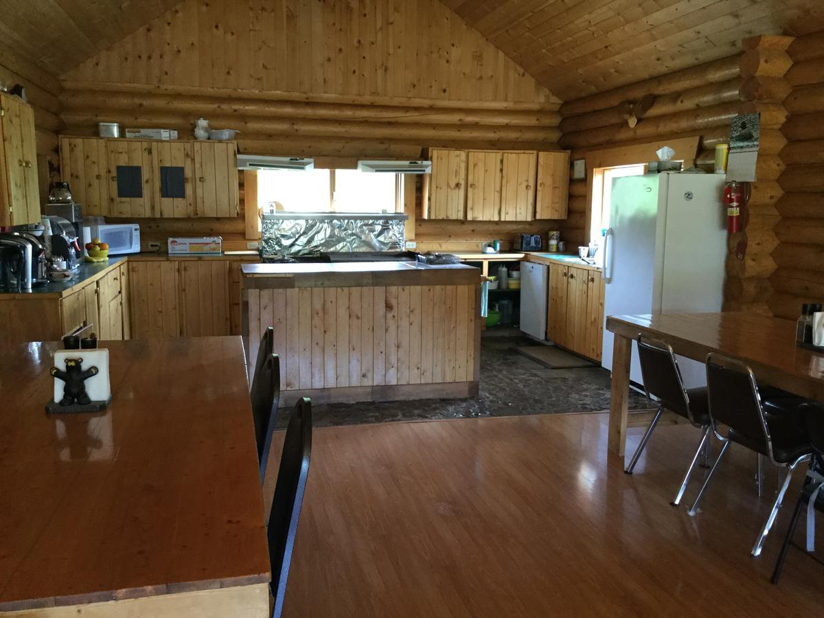 Folding Mountain B & B Fort Nelson Buitenkant foto